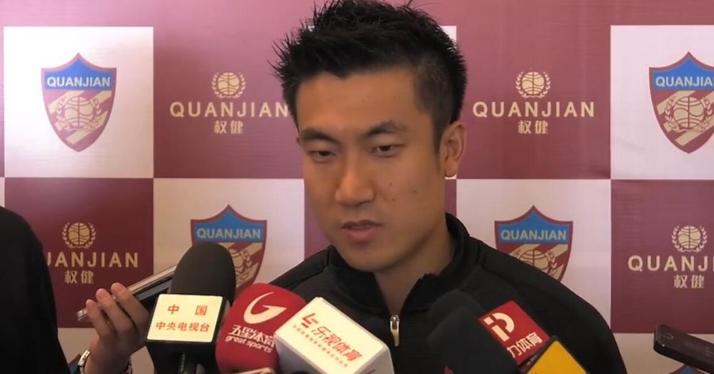 丝袜美腿护士办公室在线观看
