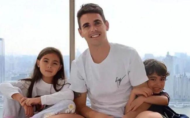 绝区零同人18本子免费