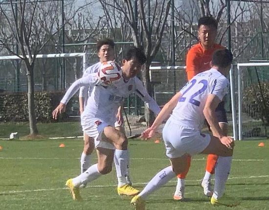 国产免费拔擦拔擦8x在线播放